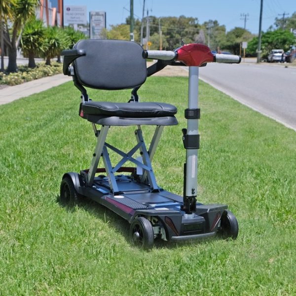 SOLAX MOBIFREE Fold Flat Portable Scooter (Red) - Image 10
